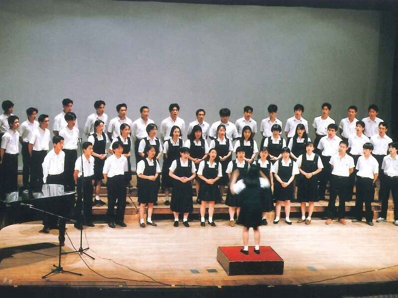 ファイル:合唱コンクール3C.jpg