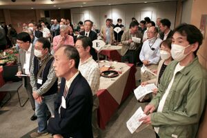 高28回同期会E2023乾杯前 8169.jpeg