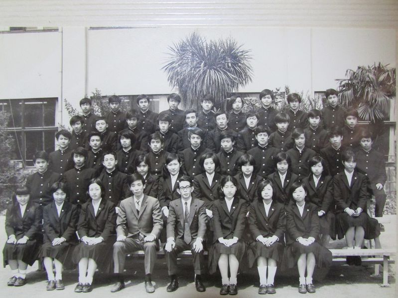 ファイル:高28回1C生徒だけの集合写真.jpg
