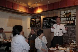 高28回2023同期会二次会3H-0407.jpg