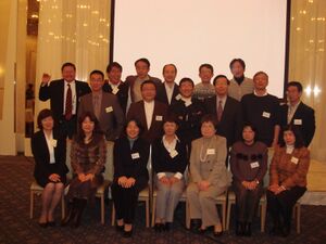 2007年1月 同期会 黄組集合写真.jpg