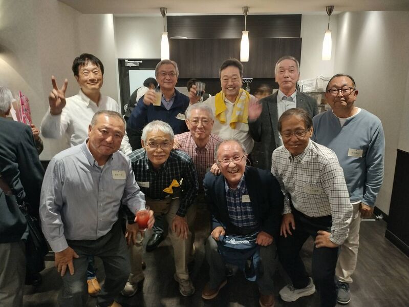 ファイル:2024.10.26同期会1(新宿ヒルトンホテル地下1階シャンクレール).jpg